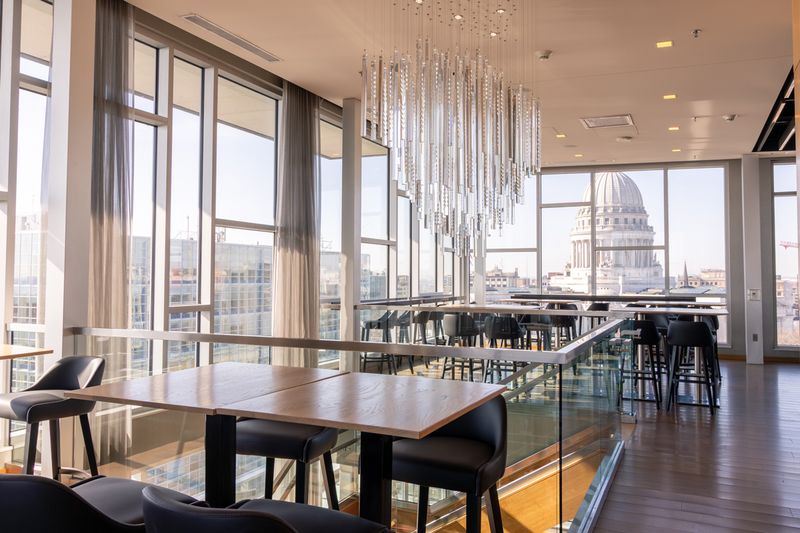 Eno Vino Downtown (Madison)