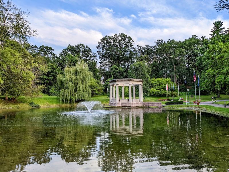 Saratoga Springs