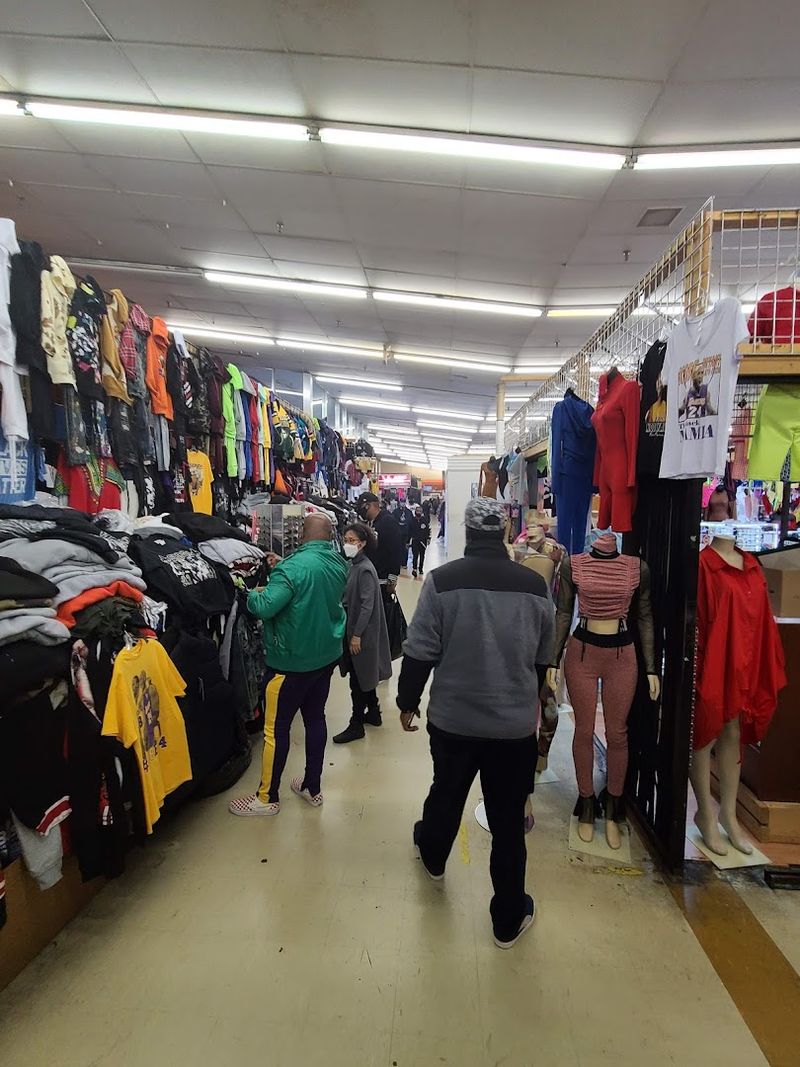 Atlanta Flea Market Metro Mart USA