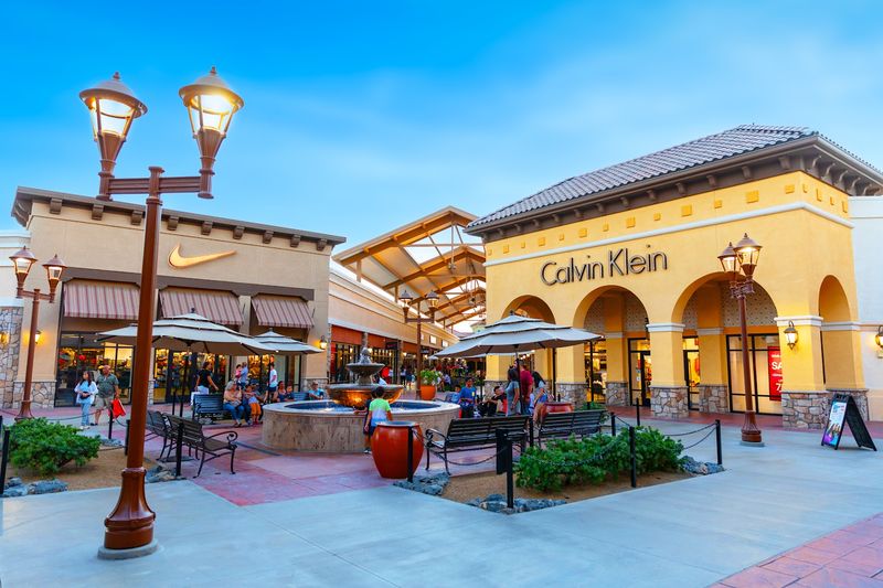 Outlets At Tejon