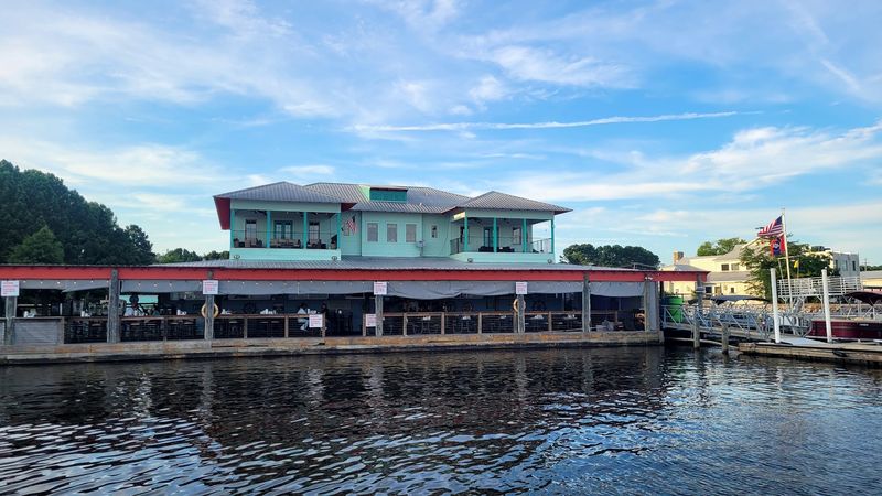 Boaters Love This Place For Good Reason