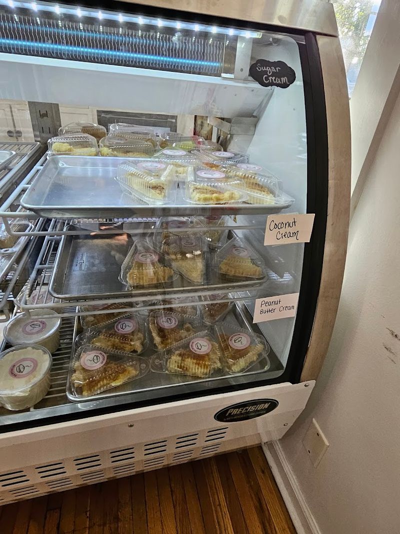 Customer Favorites Among Peach Dessert Options