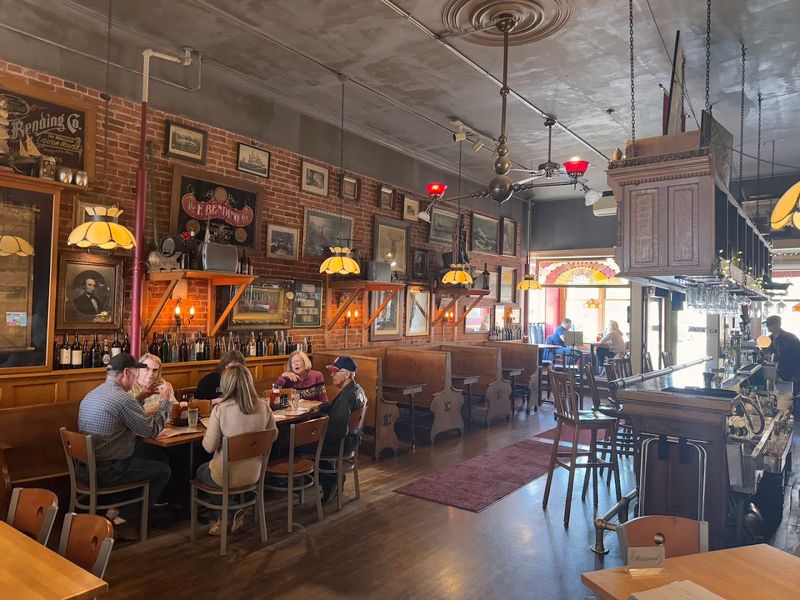 The Vierling Restaurant & Marquette Harbor Brewery