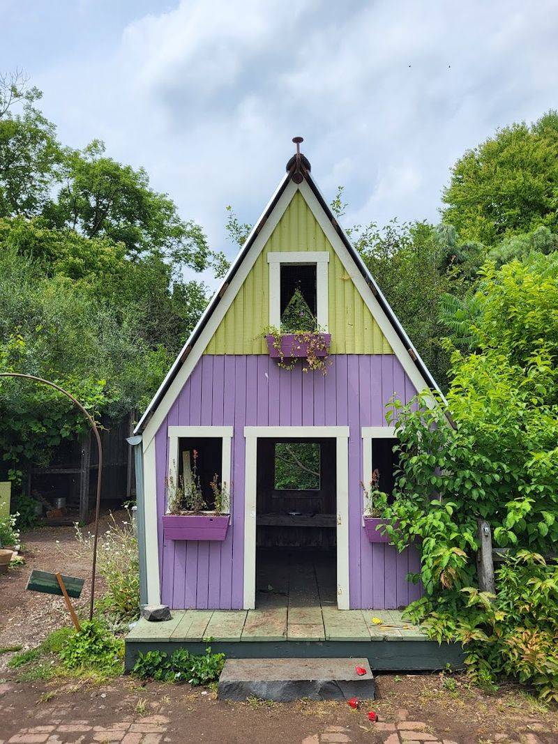 The Children's Discovery Garden Keeps Young Visitors Fully Engaged
