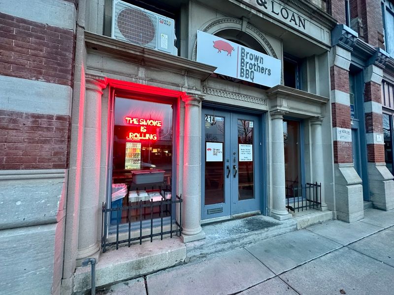 Brown Brothers BBQ