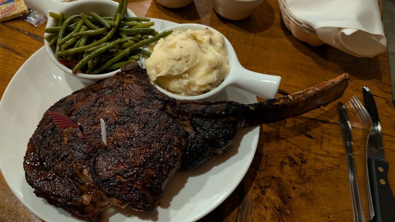 The Top 1% Of Beef Deserves A Standing Ovation