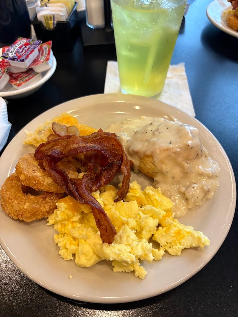 The Village Grille, Green Bay