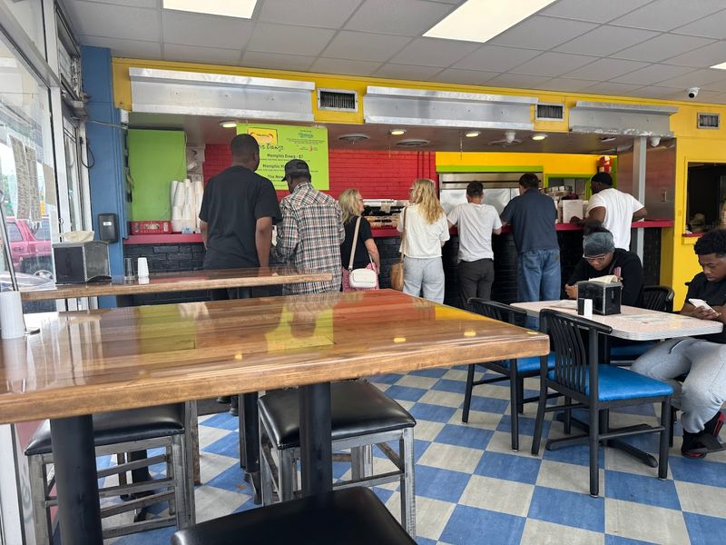 The Ordering Process And How The Diner Flows