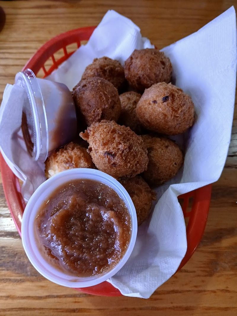 Apple Fritters That Guests Cannot Stop Talking About