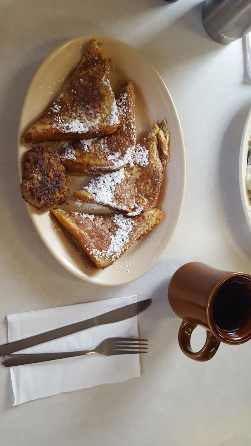 French Toast And Eggs Done The Right Way