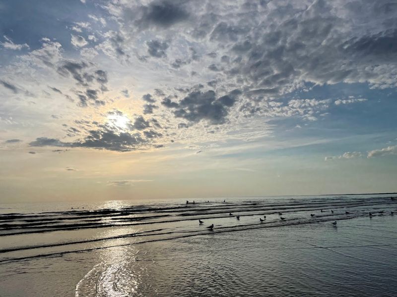 A Shoreline That Stops You In Your Tracks