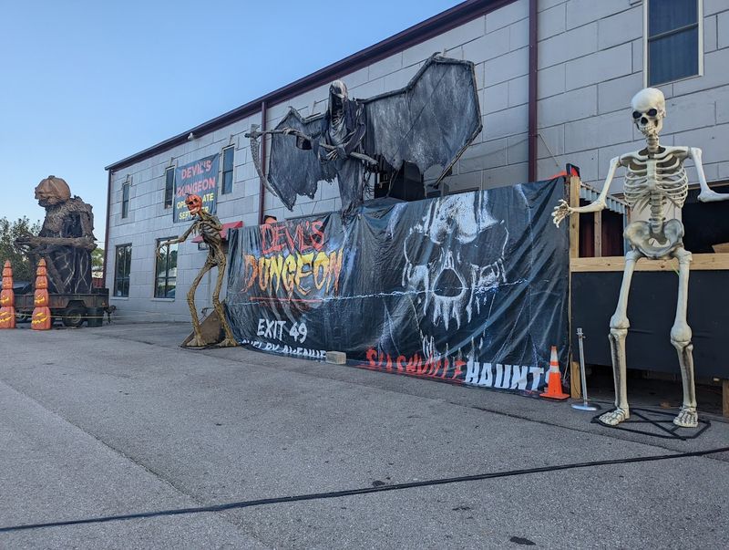 Devil's Dungeon, Nashville