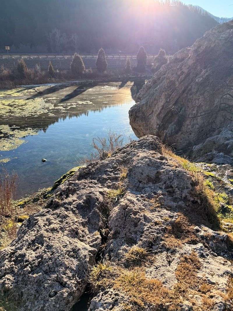 Scenic Hiking Routes To Explore Nearby Wilderness
