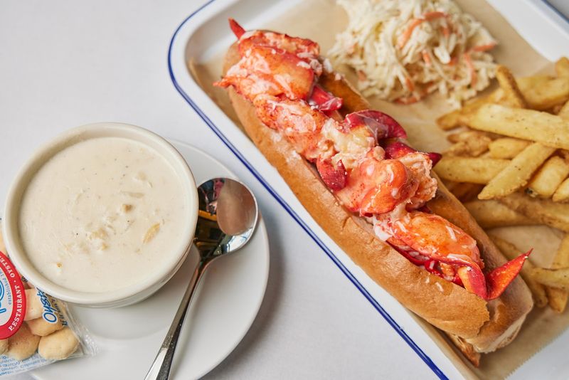 The Half-Pound Maine Lobster Roll That Keeps People Coming Back