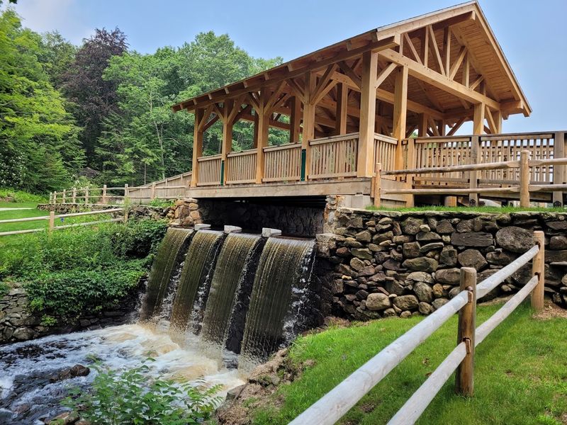 Moore State Park, Paxton