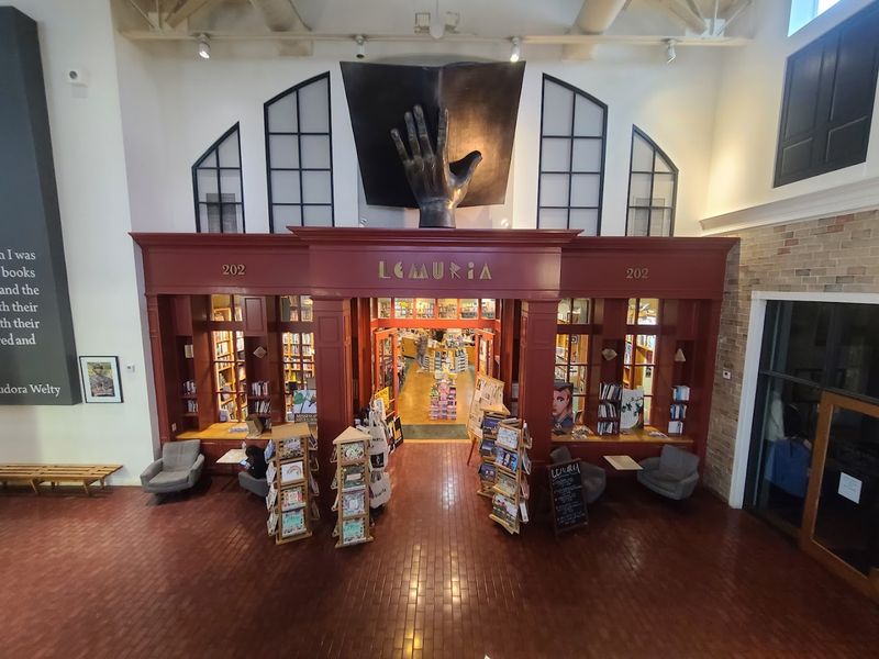 Lemuria Book Store