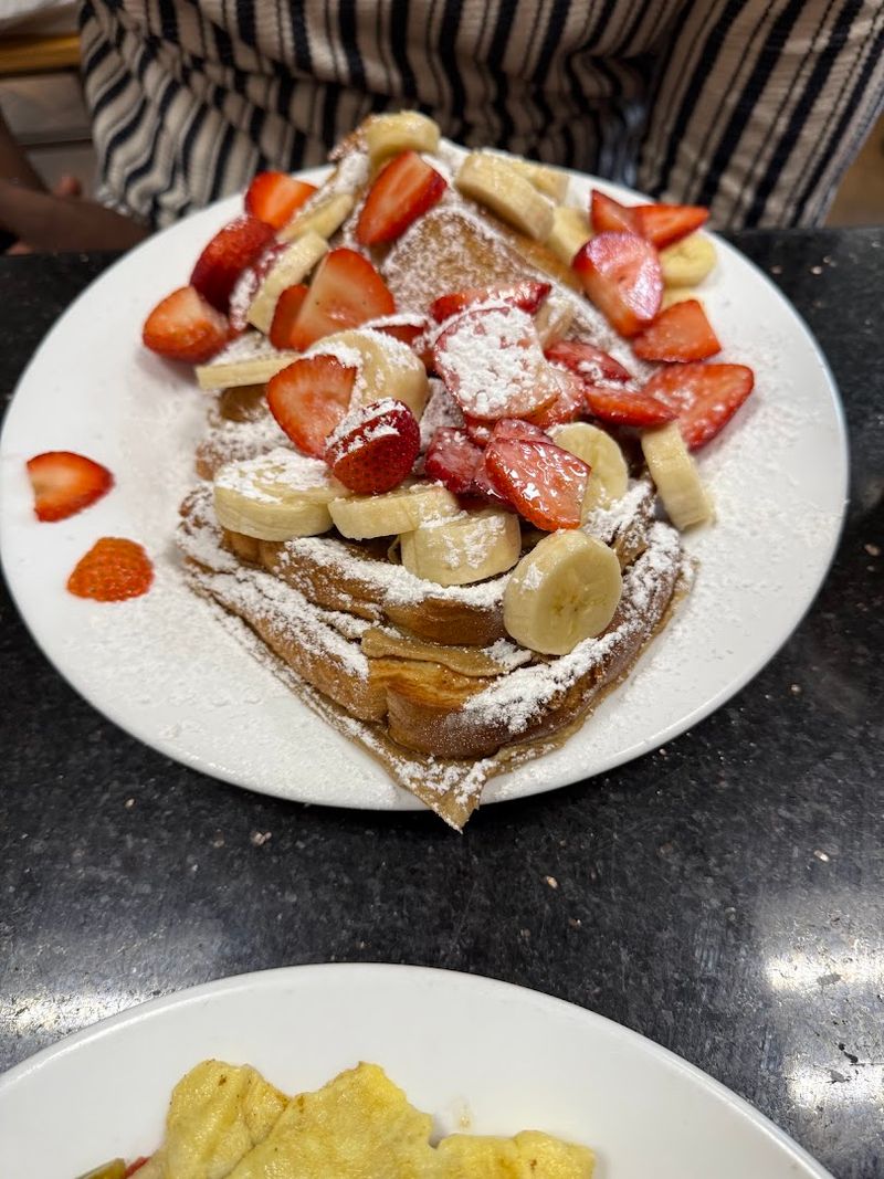Pancakes And Waffles Worth Waking Up Early For
