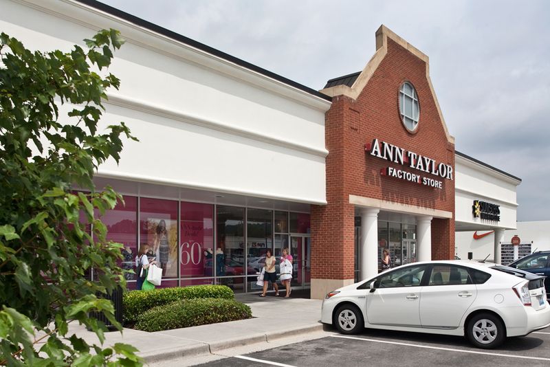 Calhoun Outlet Marketplace
