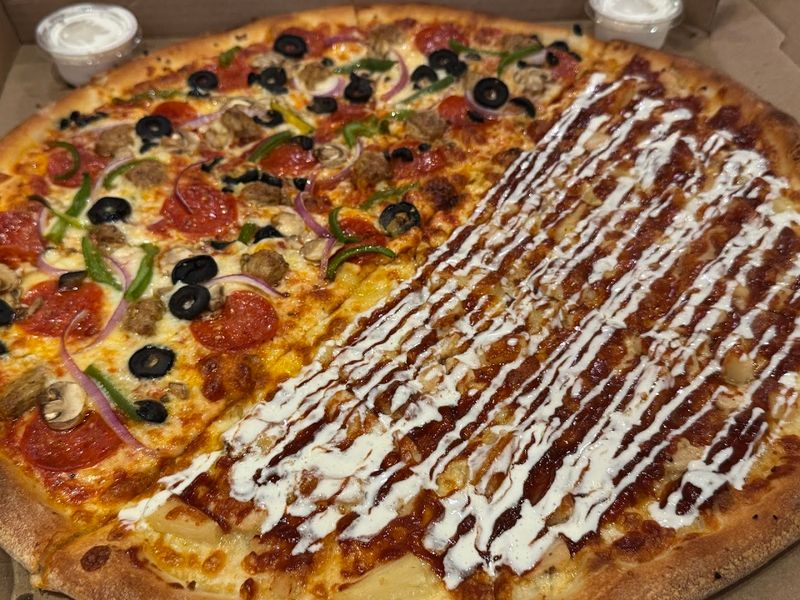 Massachusetts Mike's Pizzeria
