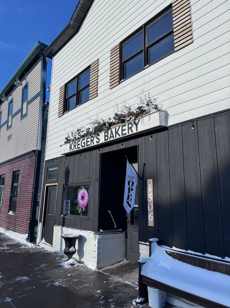 Kreger's Bakery 