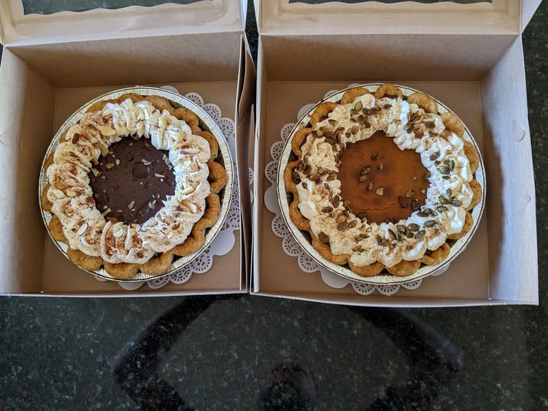 Las Golondrinas Pie Company 