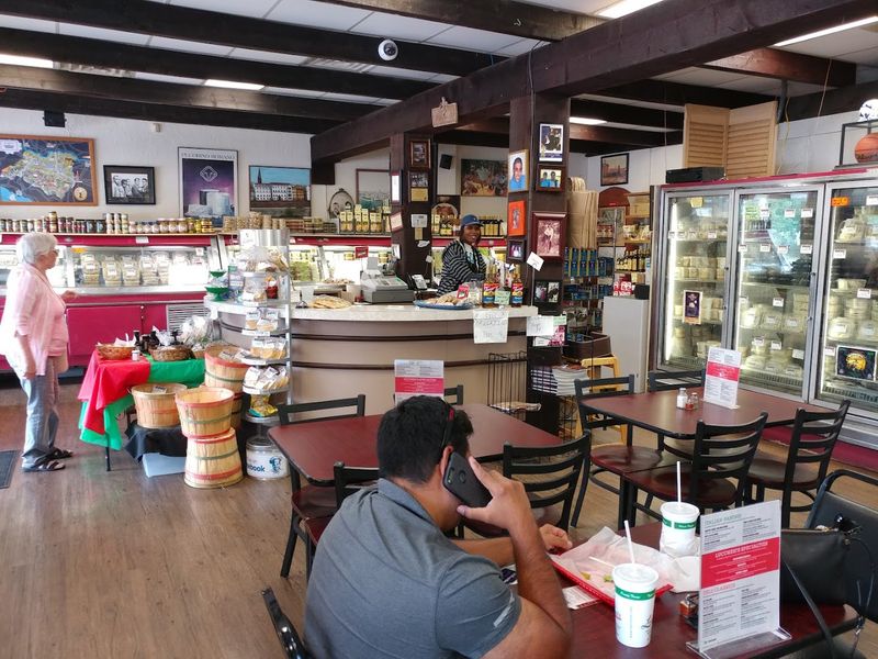 Lucchesi's Ravioli & Pasta Company