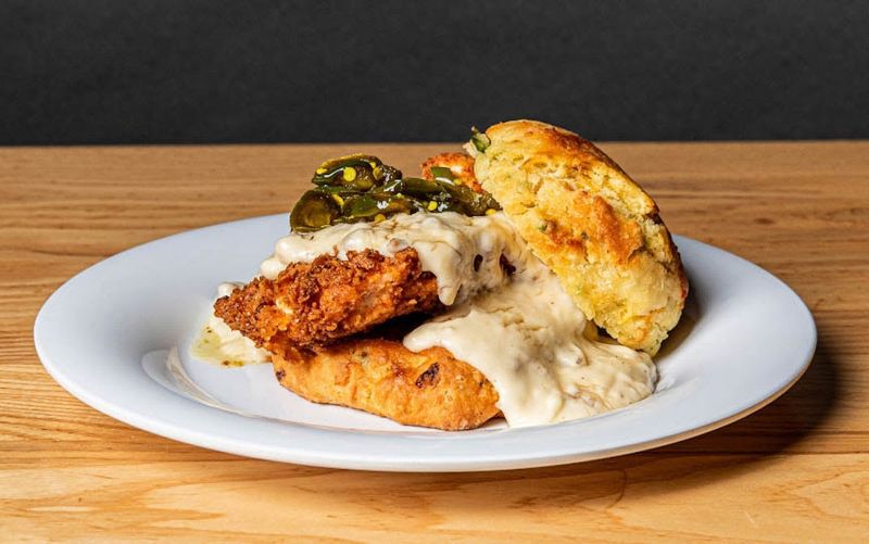 The Kind Of Breakfast That Makes You Rethink Everything You Knew About Biscuits