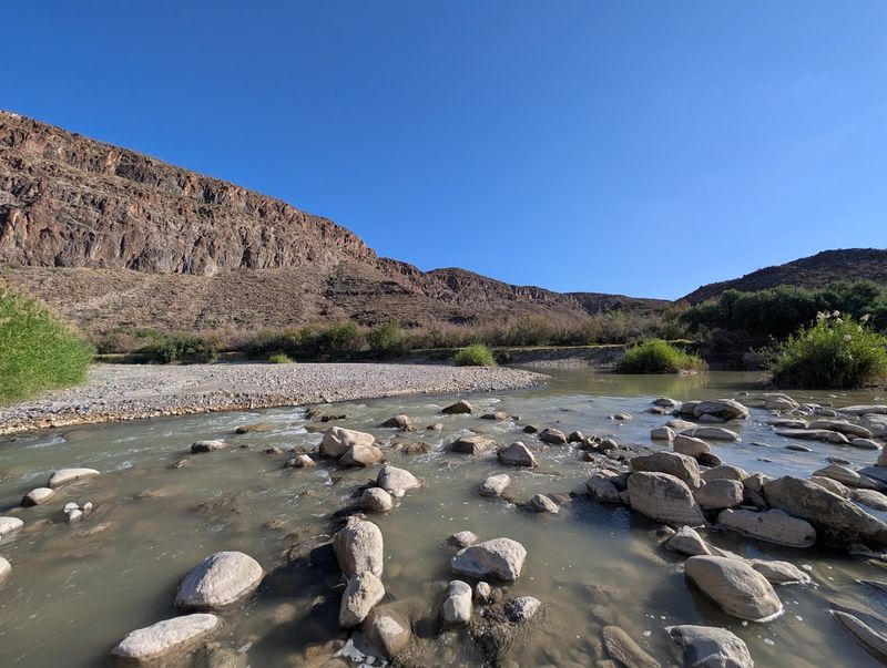 Fishing Spots Known For Tranquil Water Experiences