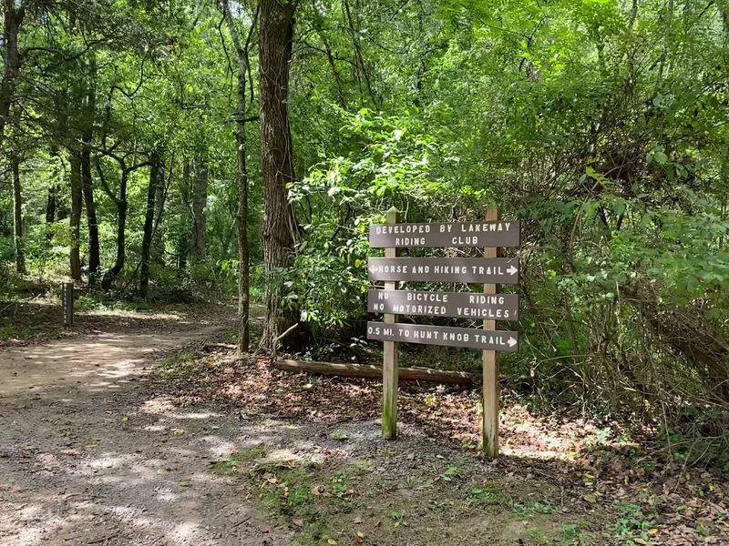 Old Wagon Trail Is The Perfect Introduction For Every Visitor