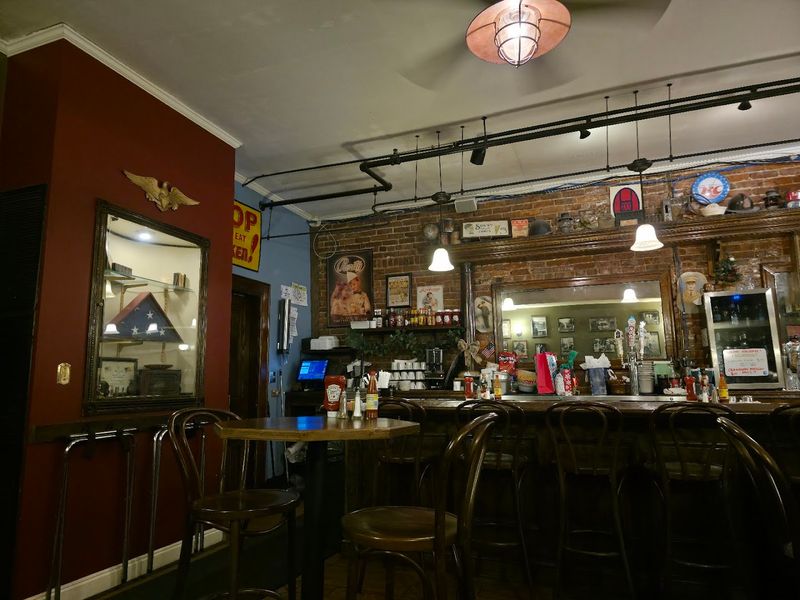 The Service Experience And Dining Pace At 417 Union