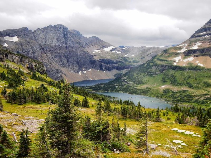 Seasonal Hiking Trails For Different Skill Levels