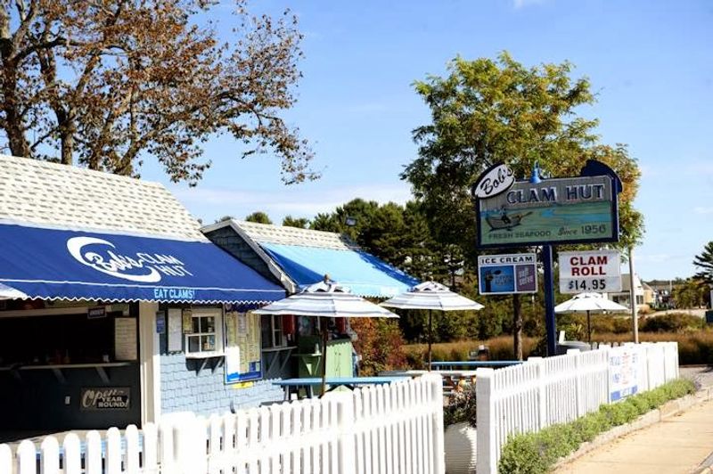 Bob's Clam Hut 
