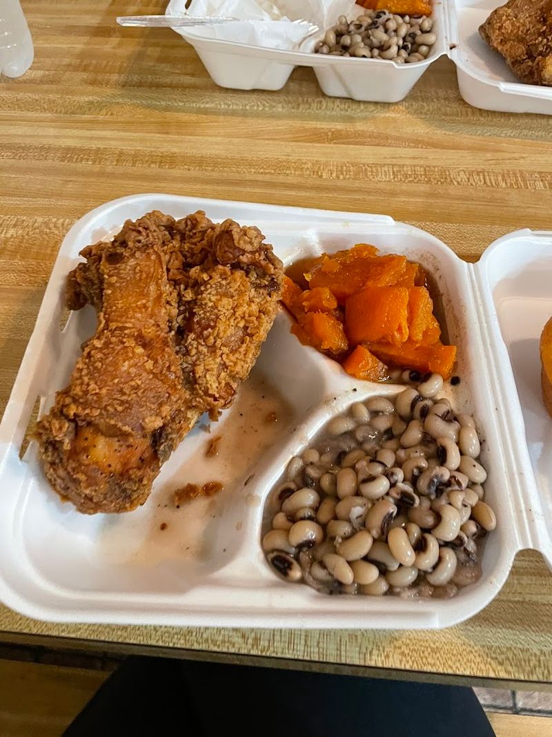 Mama's Eats-N-Sweets