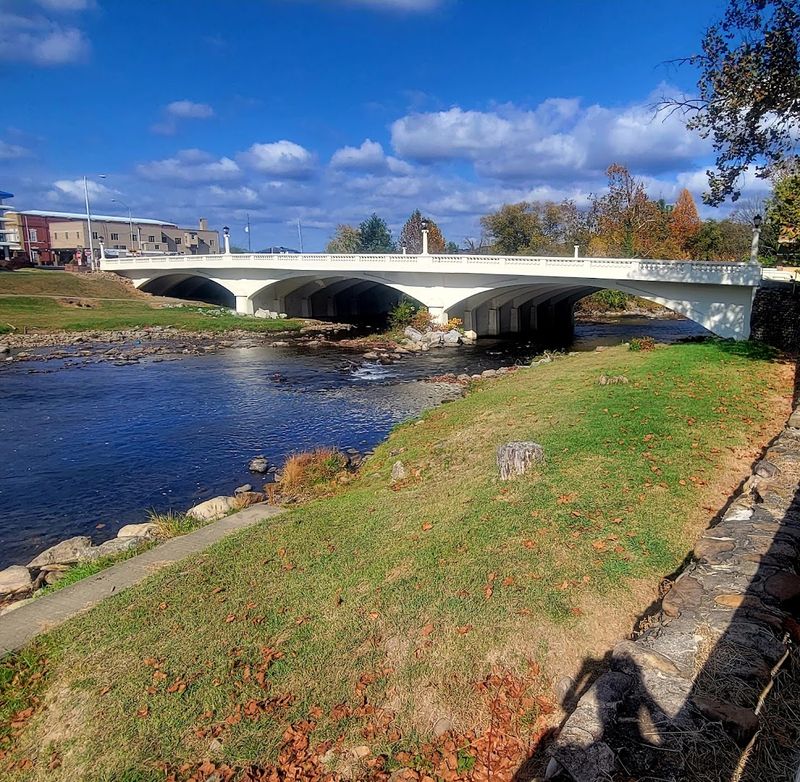 The Veterans Monument And The River Rock Memorial In Douglas Park