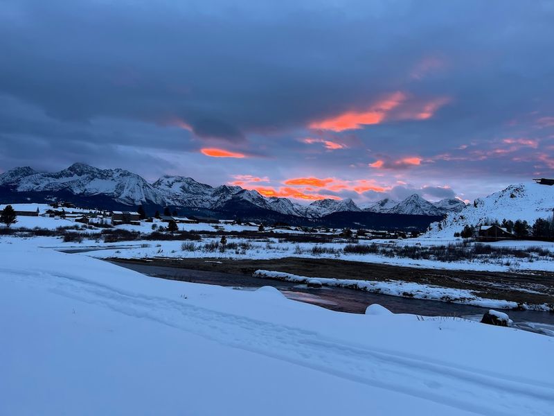Photography Opportunities In Untouched Mountain Settings