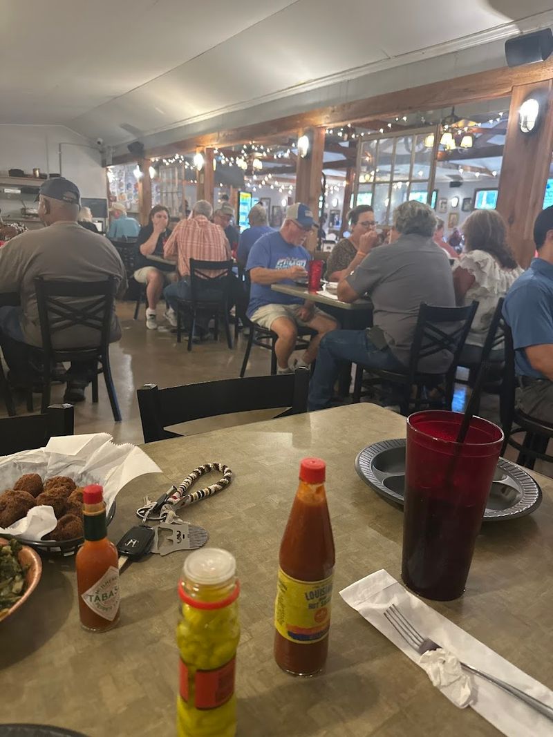 Service That Turns Guests Into Regulars