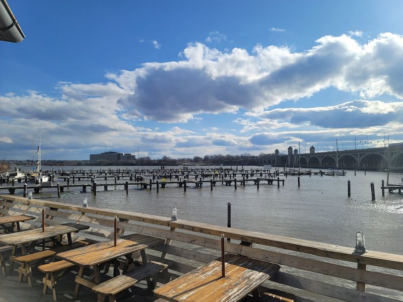 The History Behind Maryland Seafood Cuisine