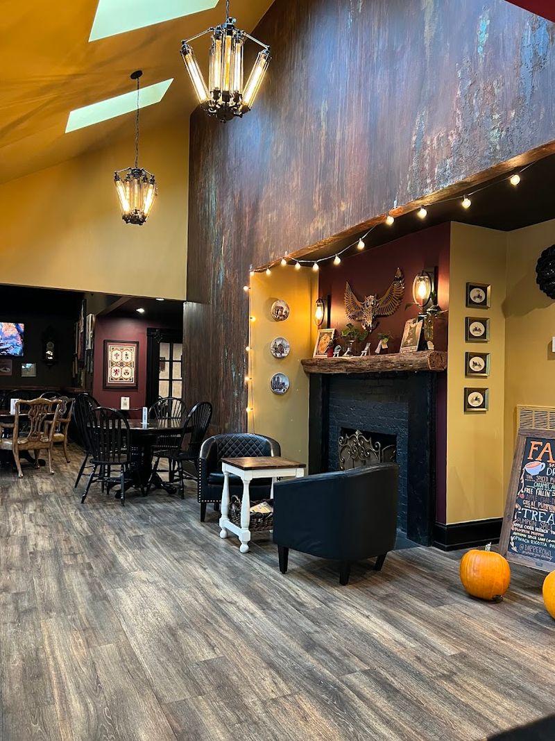 Dapper Owl, Murfreesboro