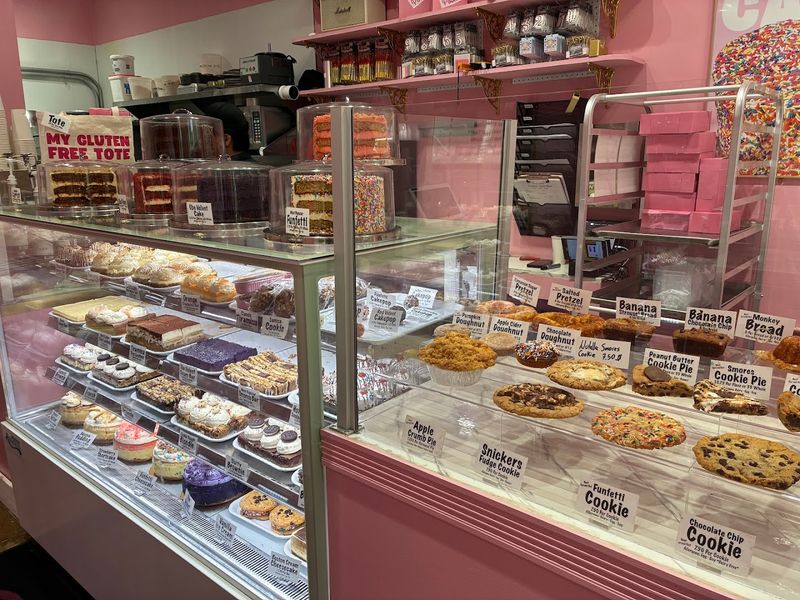 Posh Pop Bakeshop