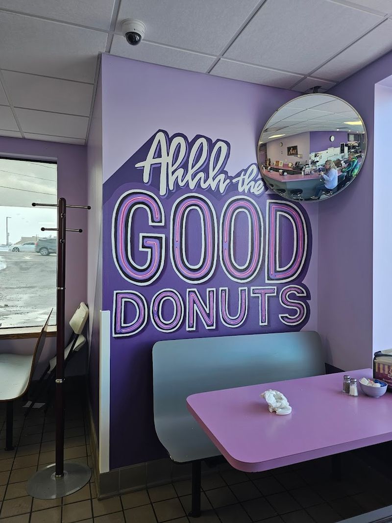 Ridge Donut Cafe