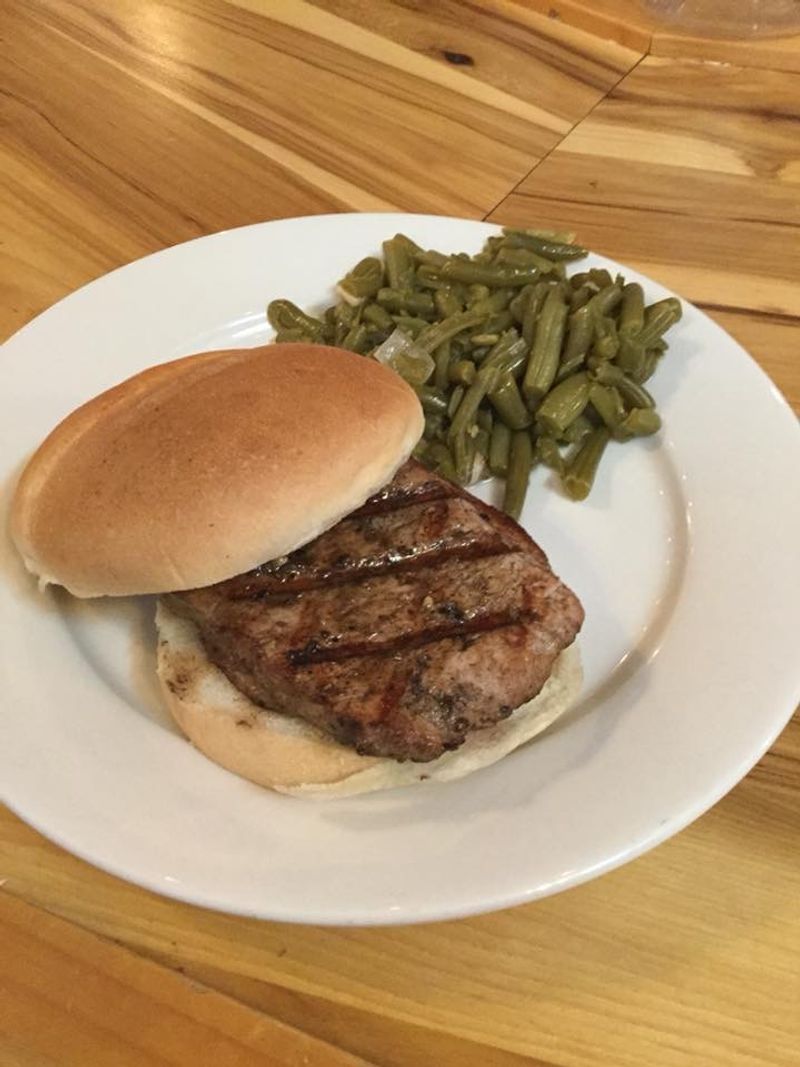 Tips For Managing Large Portion Meals