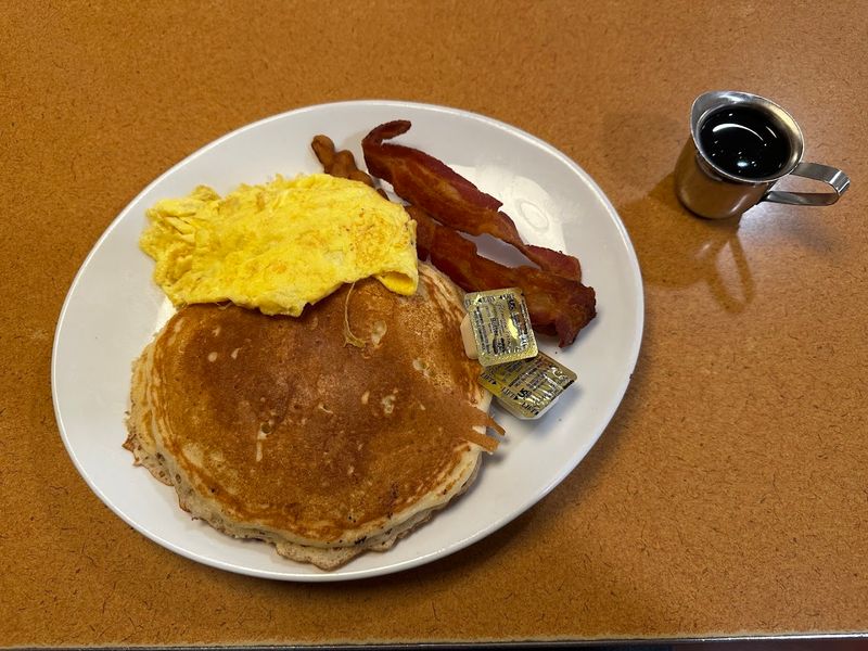 All-Day Breakfast With Hours That Fit Your Cravings