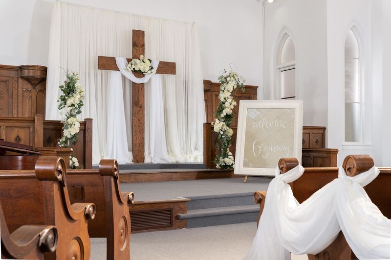 The Chapel That Has Witnessed Countless Beautiful Beginnings