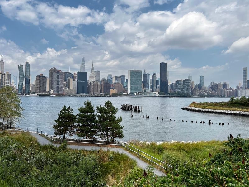 Hunter's Point South Park