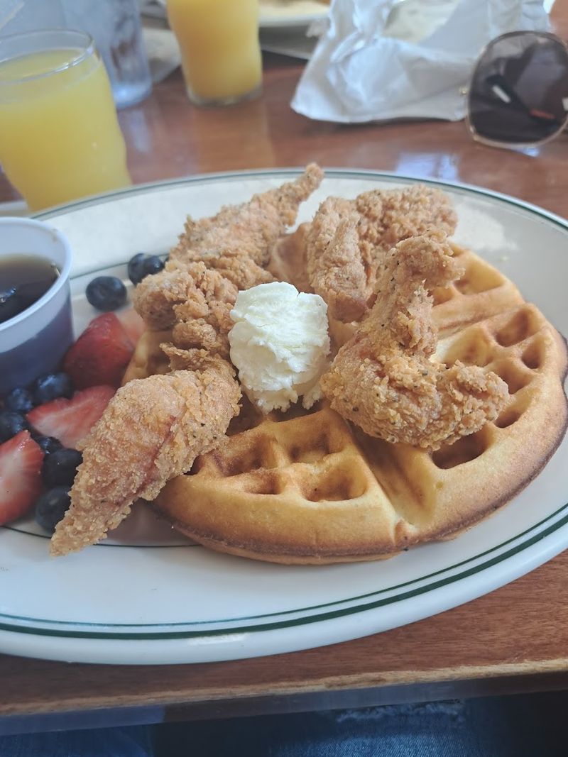 Sweet Heat Chicken And Waffles