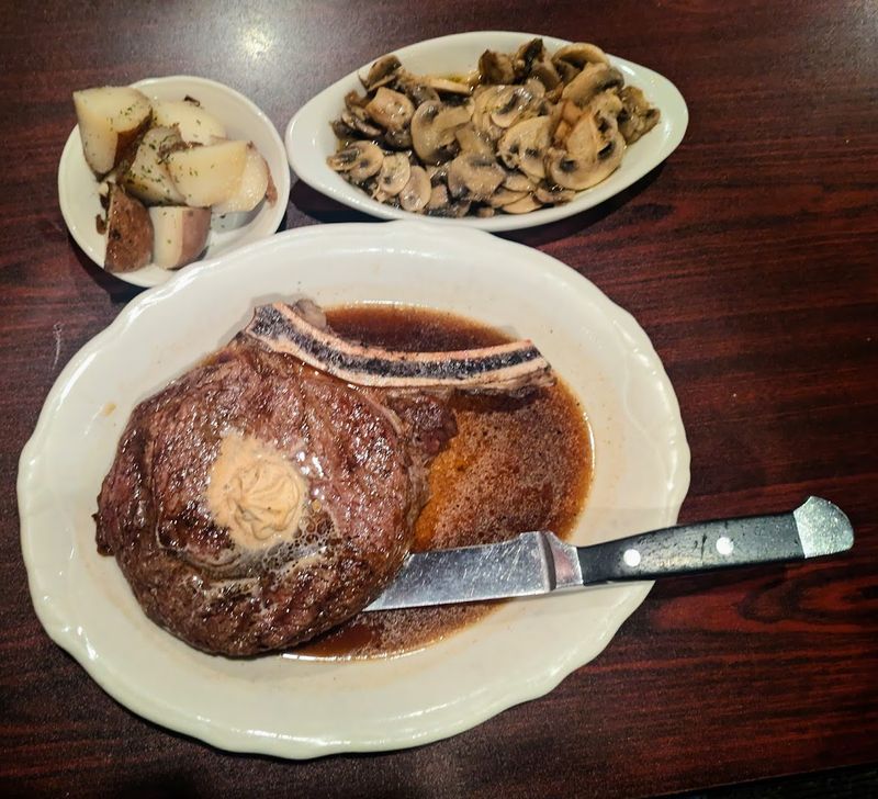 The Red Ox Serves Cooked-To-Order Food Instead Of Prefab Frozen Entrées