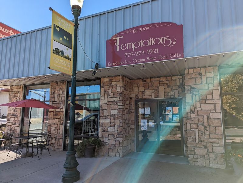 Temptations Restaurant & Ice Cream, Lovelock