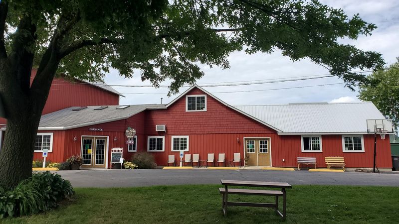 The Elkhorn Setting Gives It A Relaxed Country Feel