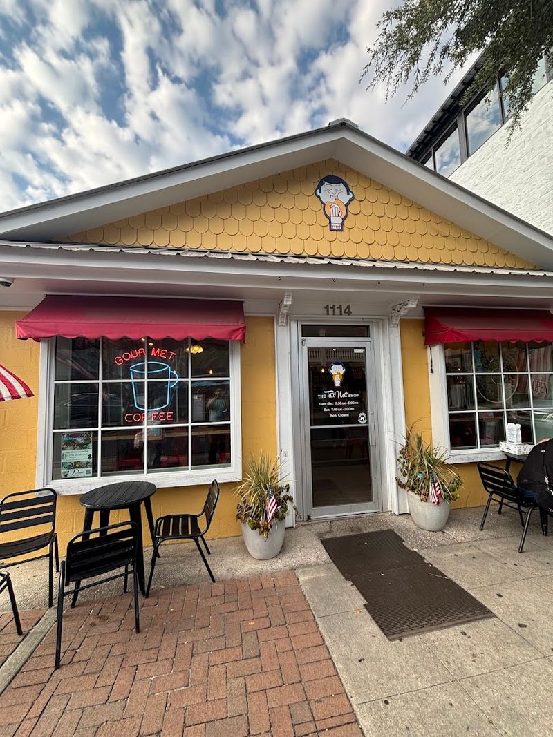 Tato-Nut Donut Shop