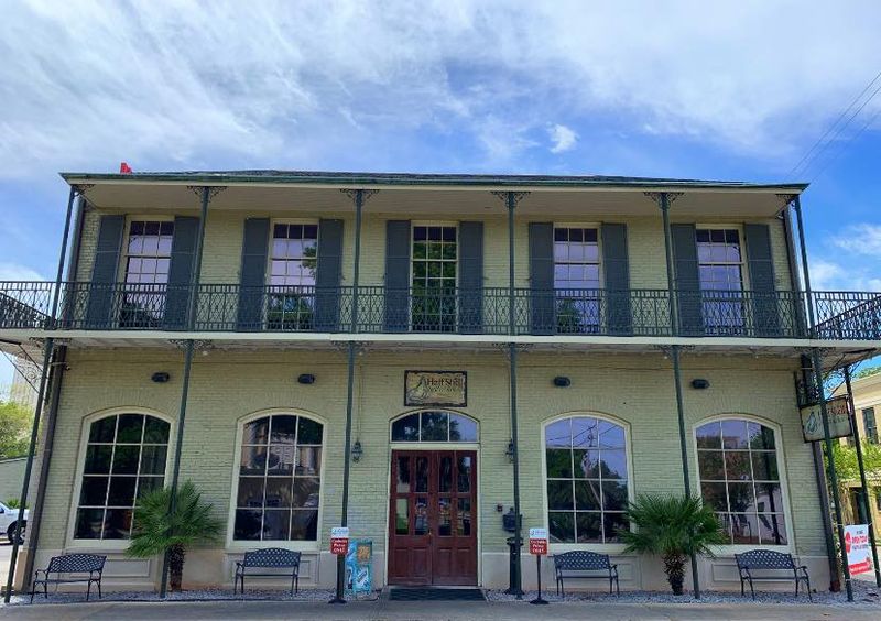 Half Shell Oyster House